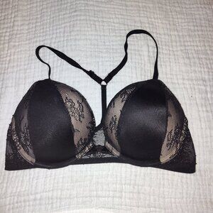 Victoria's Secret Bombshell Plunge Bra Size 36 B Black